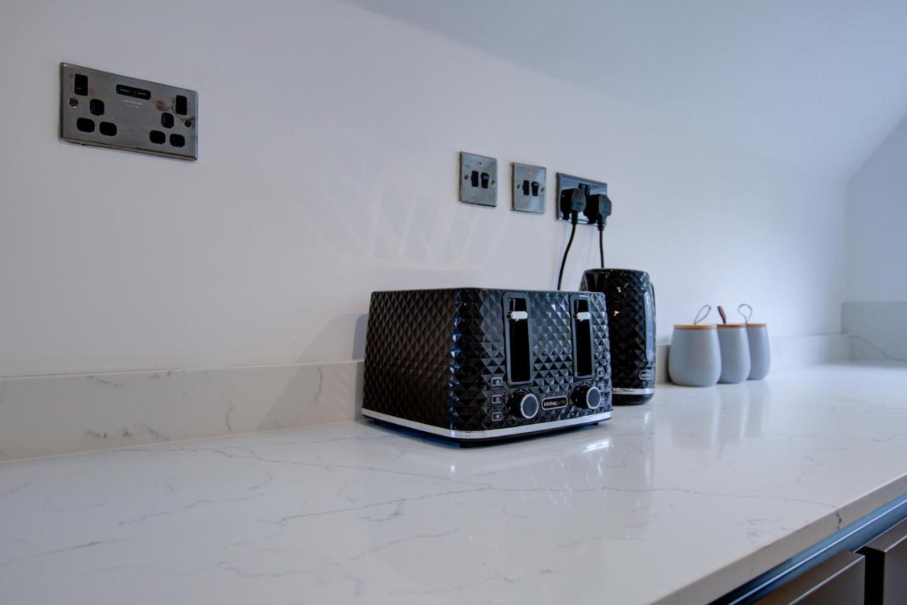 Luxury 3 Bedroom Apartment Close To Beach, Bournemouth & Meyrick Park 외부 사진